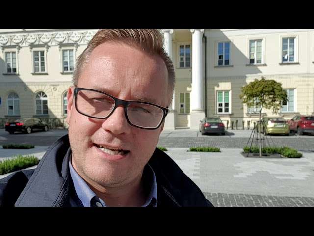 TANAJNO ZDRADZA JAKIEMU JAK WYGRAĆ Z TRZASKOWSKIM TANAJNO ZDRADZA JAKIEMU JAK WYGRAĆ Z TRZASKOWSKIM